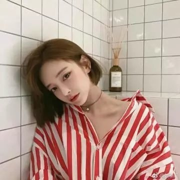 女佣